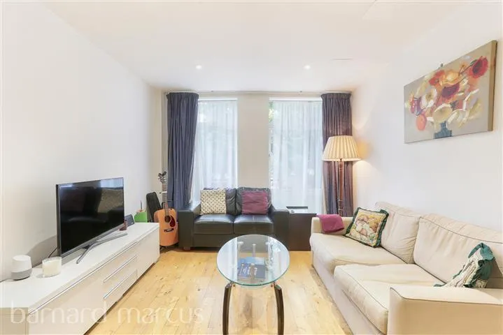 Renfrew Road, London, SE11, photo 4