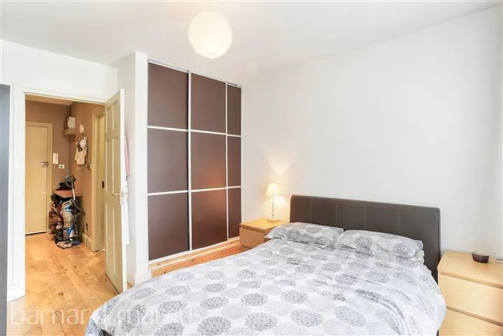 Renfrew Road, London, SE11, photo 6