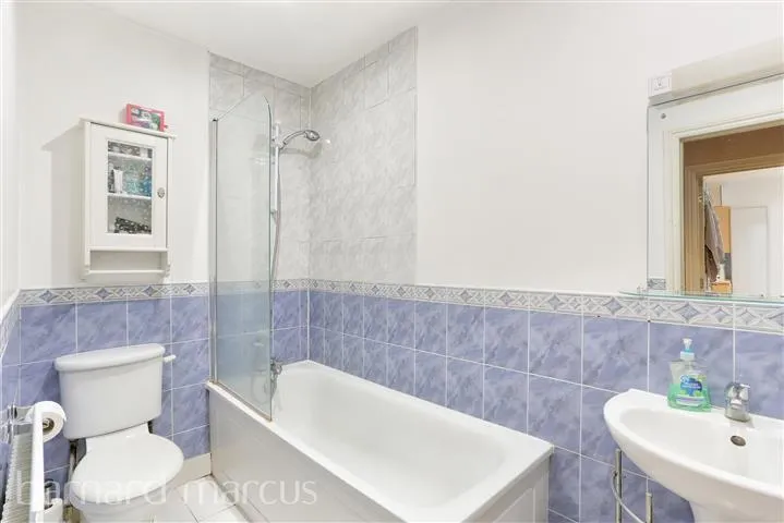 Renfrew Road, London, SE11, photo 5