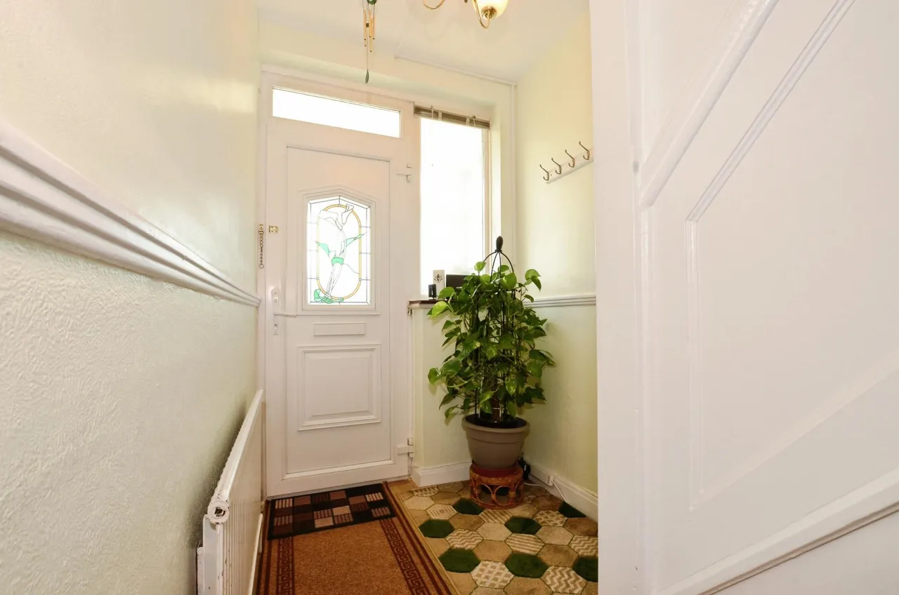 Mollison Way, Edgware, HA8, photo 8