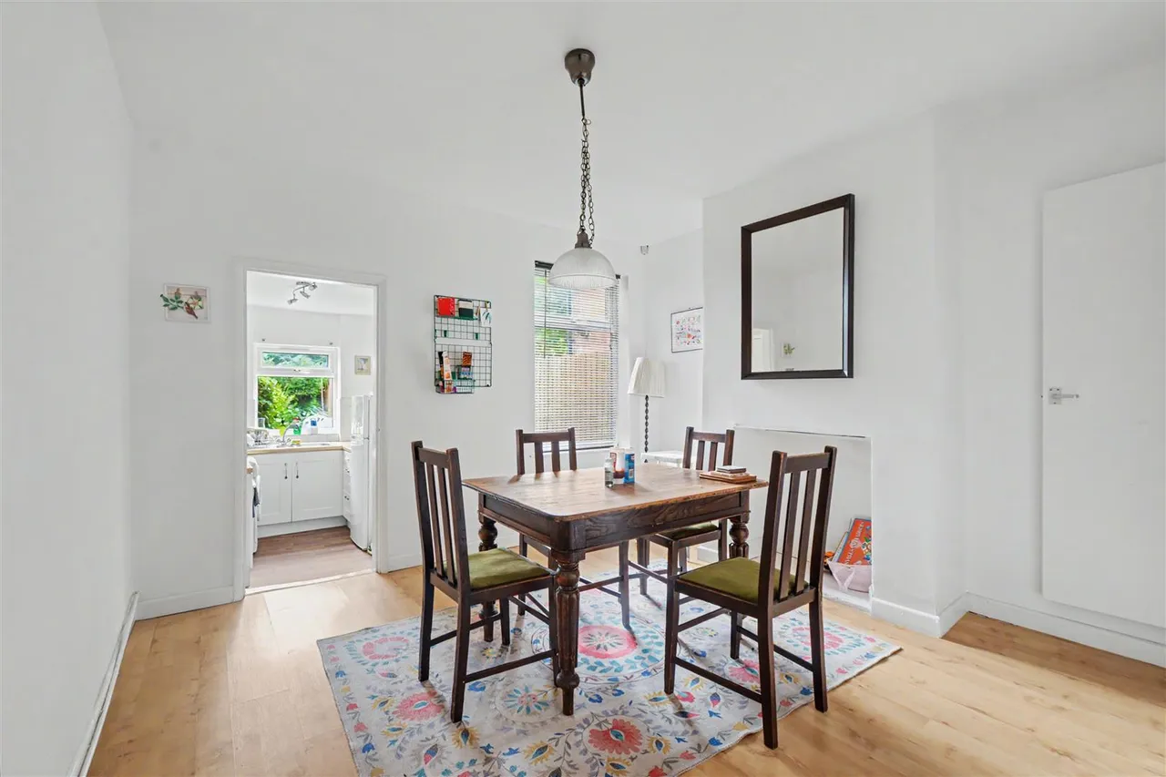 Wollaton Road, Beeston, NG9, photo 3