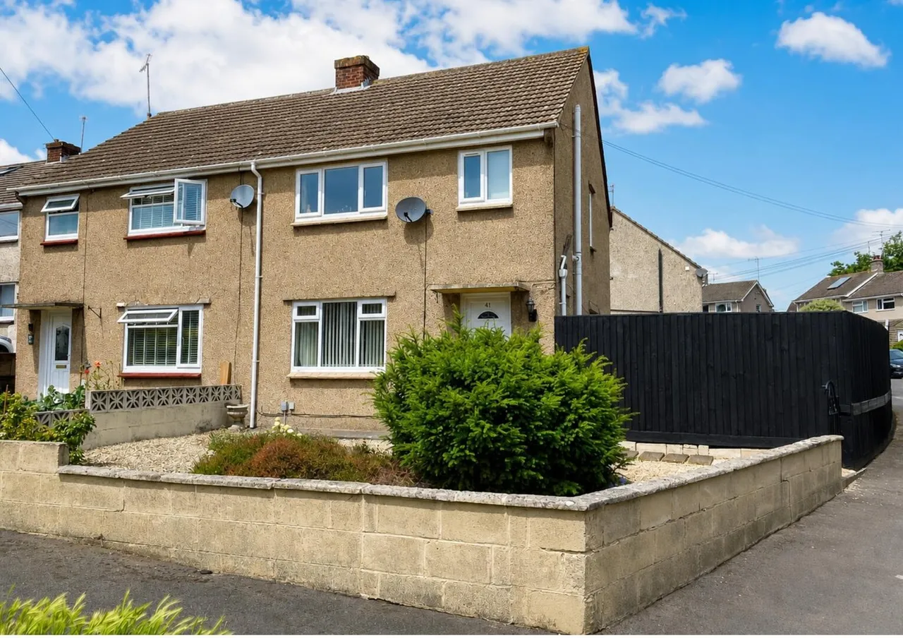 3 bed house for sale — Foster Road, Frome, Somerset BA11 1NY