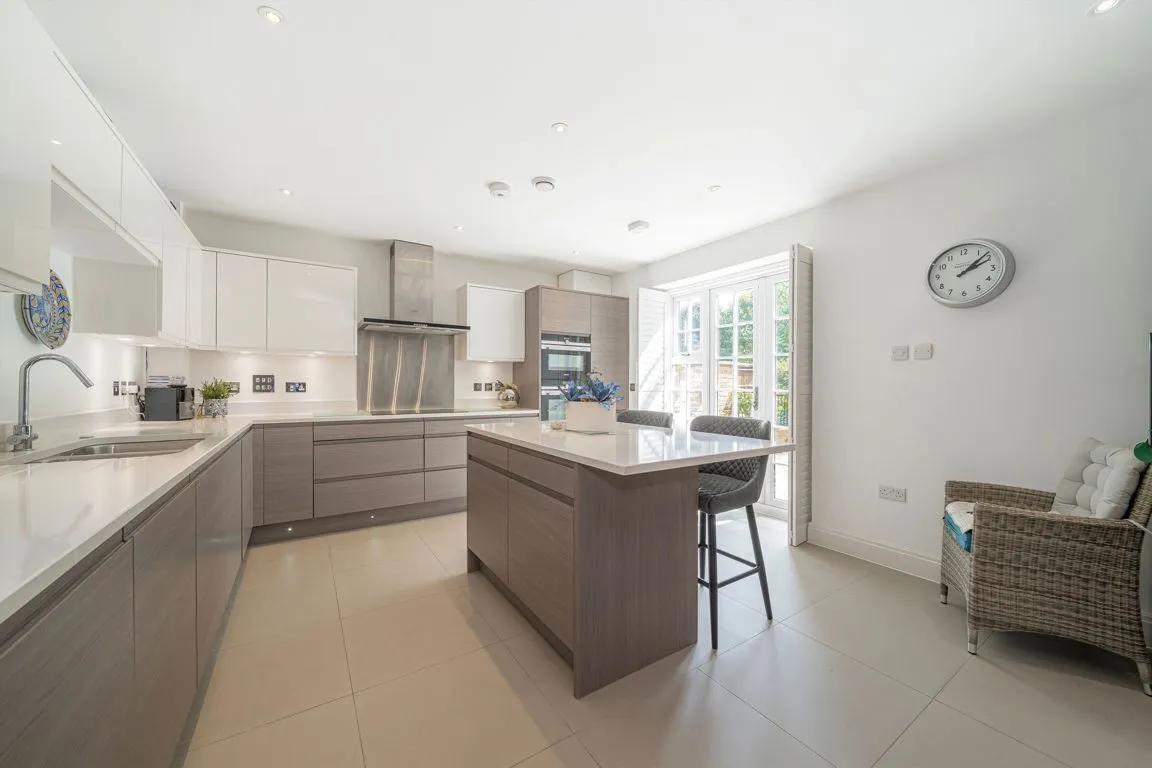 Queens Road, Weybridge, KT13, photo 4