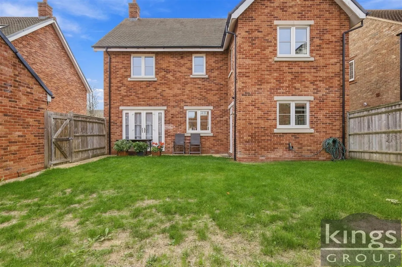 Terlings Avenue, Gilston, photo 24