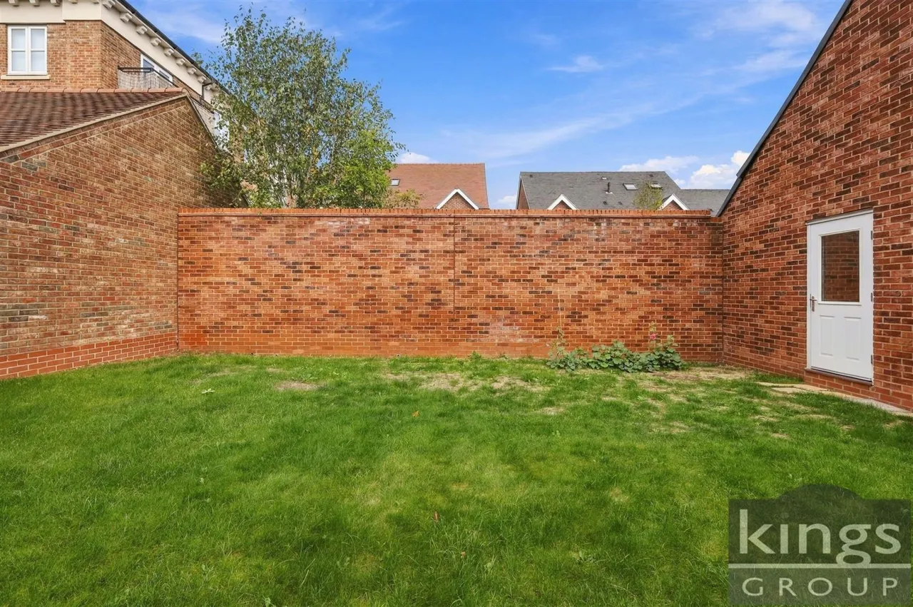 Terlings Avenue, Gilston, photo 22
