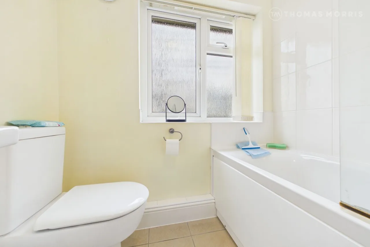Whyte Court, Ramsey, PE26, photo 4