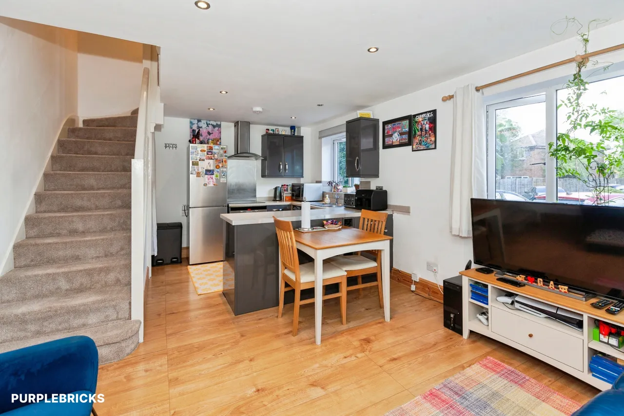 Meadowbrook Close, Slough, SL3, photo 8