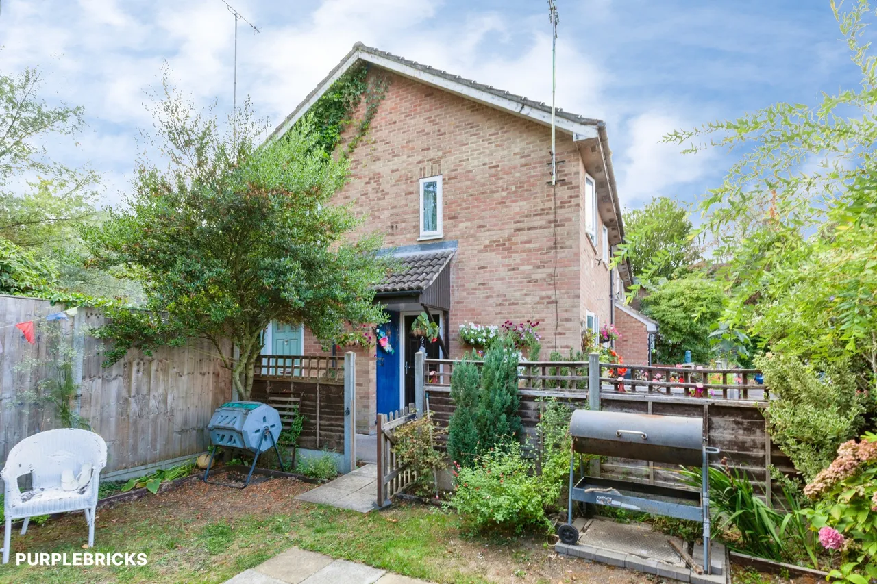 Meadowbrook Close, Slough, SL3, photo 17