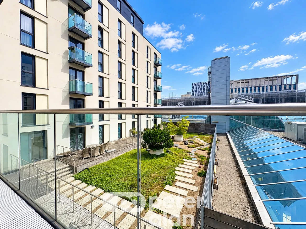 Hayes Apartments Cardiff, CF10, photo 2