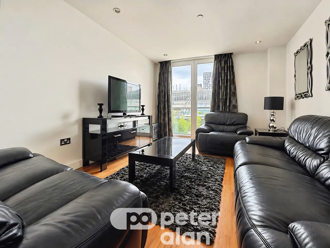Hayes Apartments Cardiff, CF10, photo 8