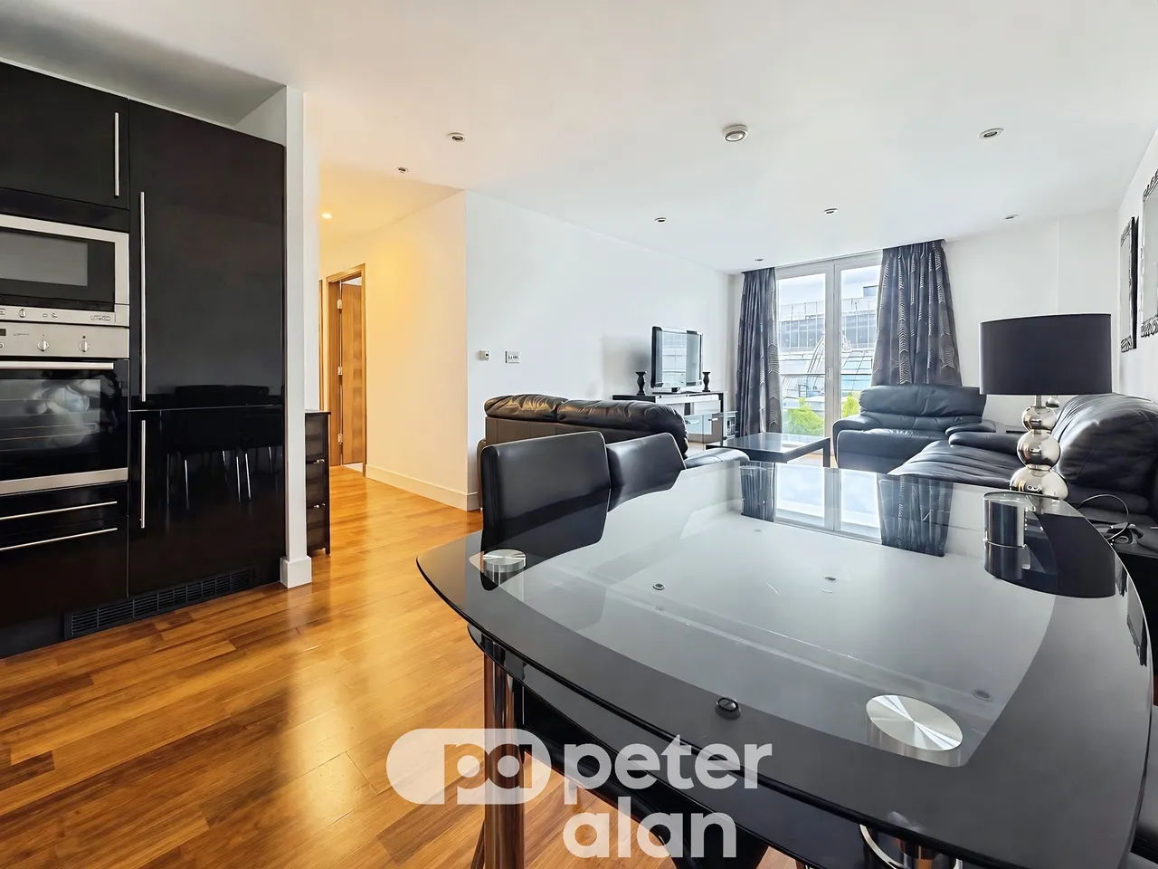 Hayes Apartments Cardiff, CF10, photo 7