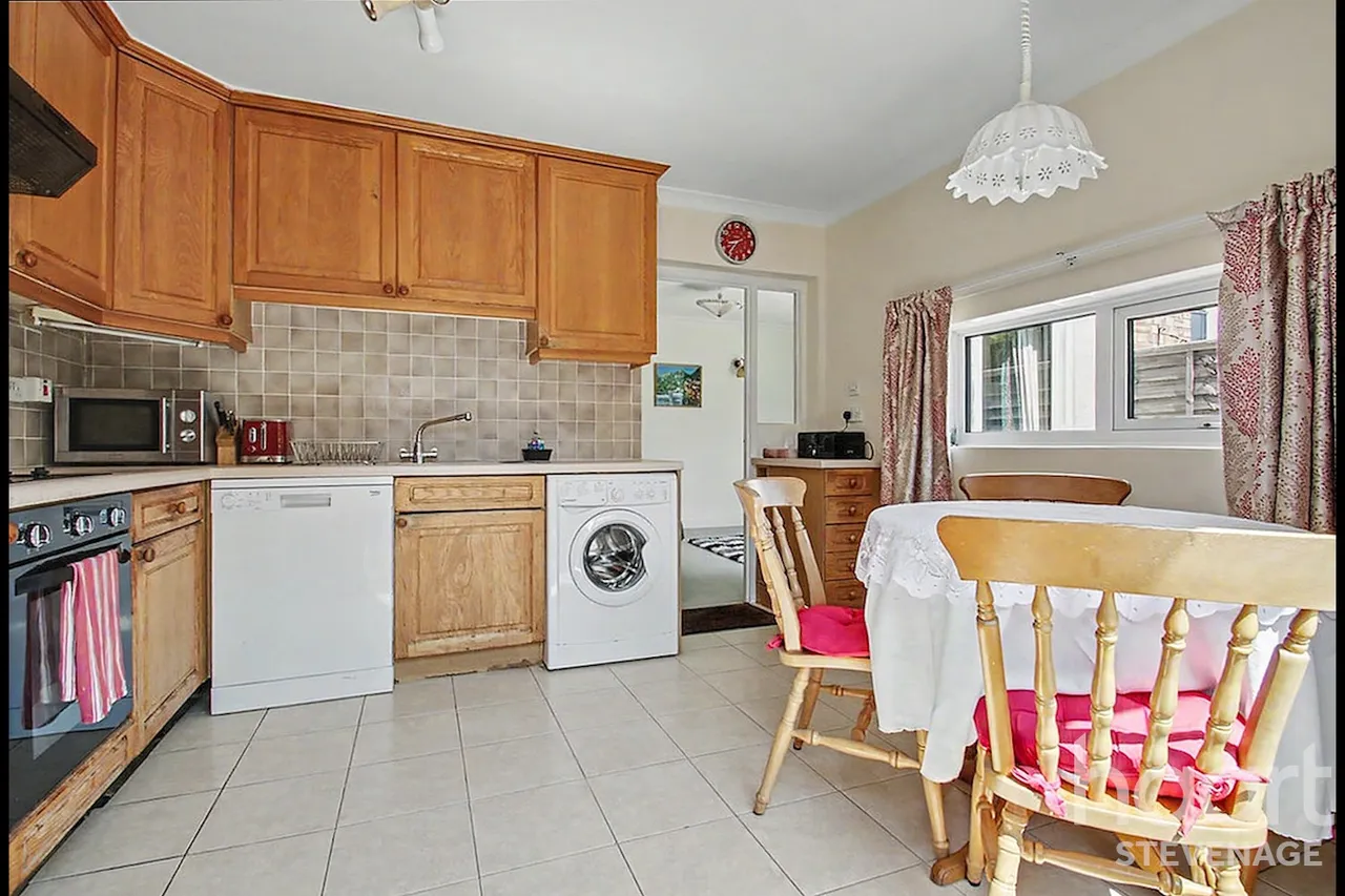 Weston Road, Stevenage, SG1, photo 11