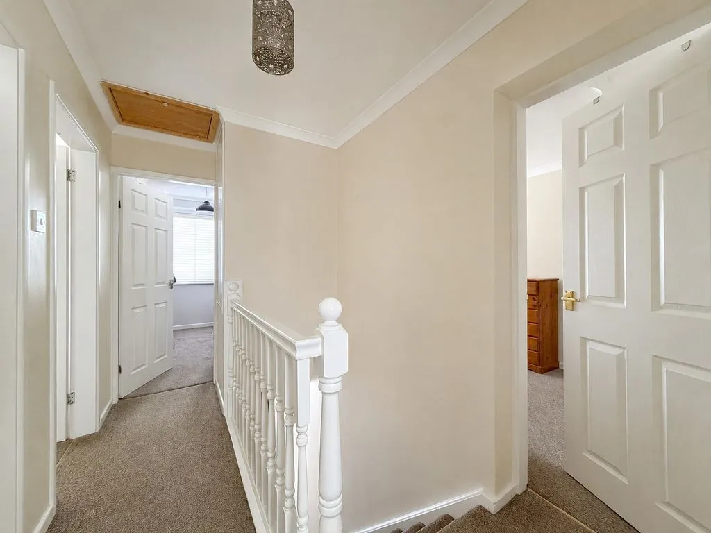 Telford Avenue, Great Wyrley, WS6, photo 10