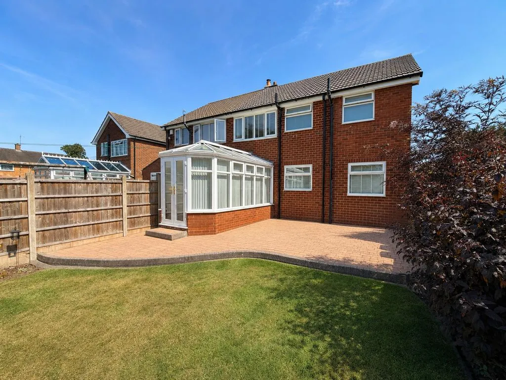 Telford Avenue, Great Wyrley, WS6, photo 2