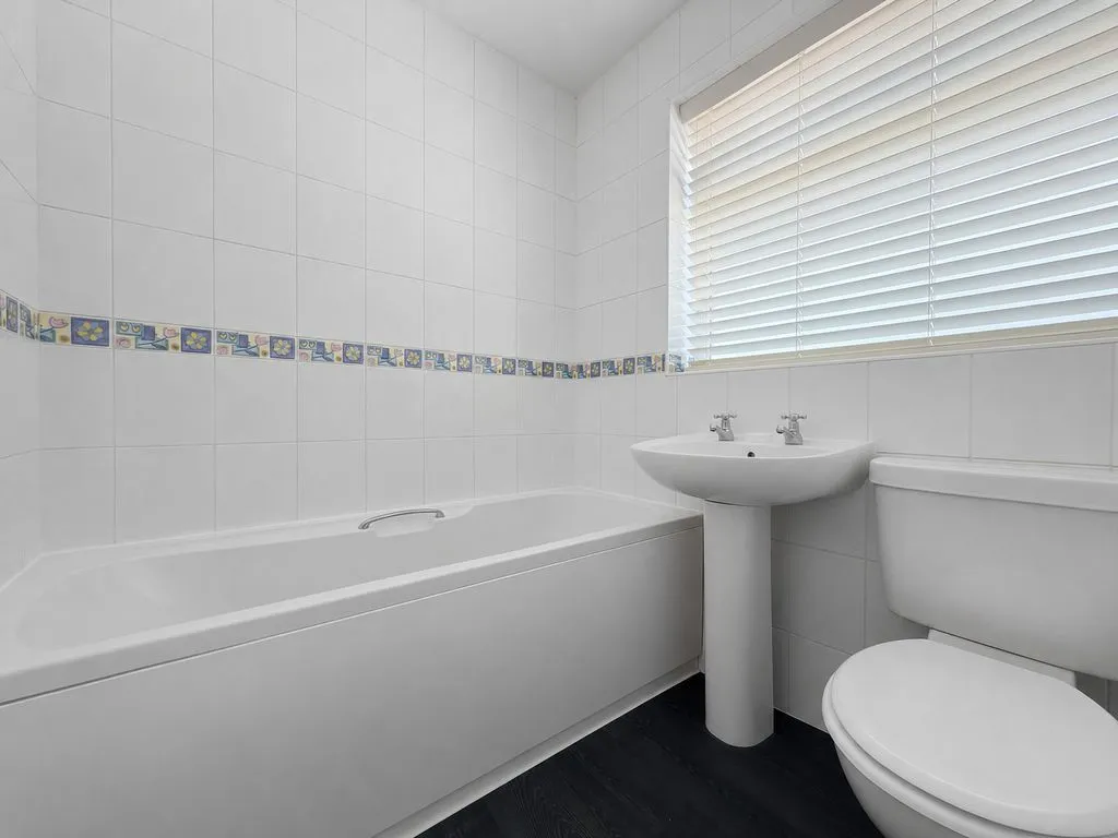 Telford Avenue, Great Wyrley, WS6, photo 14