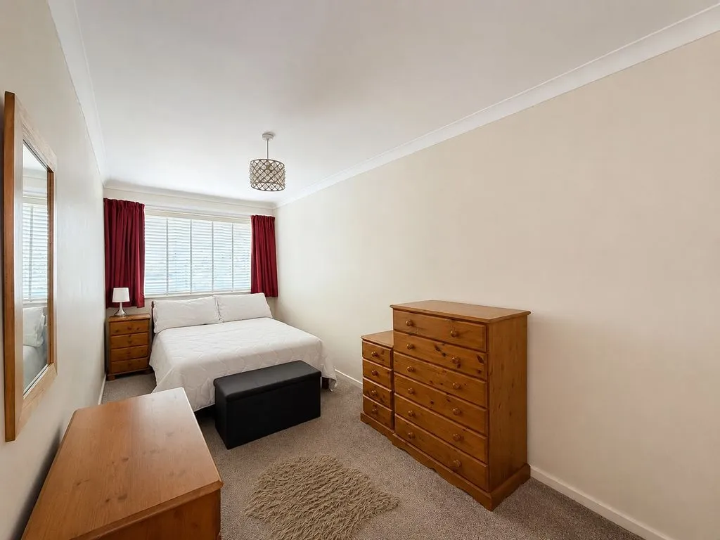 Telford Avenue, Great Wyrley, WS6, photo 11