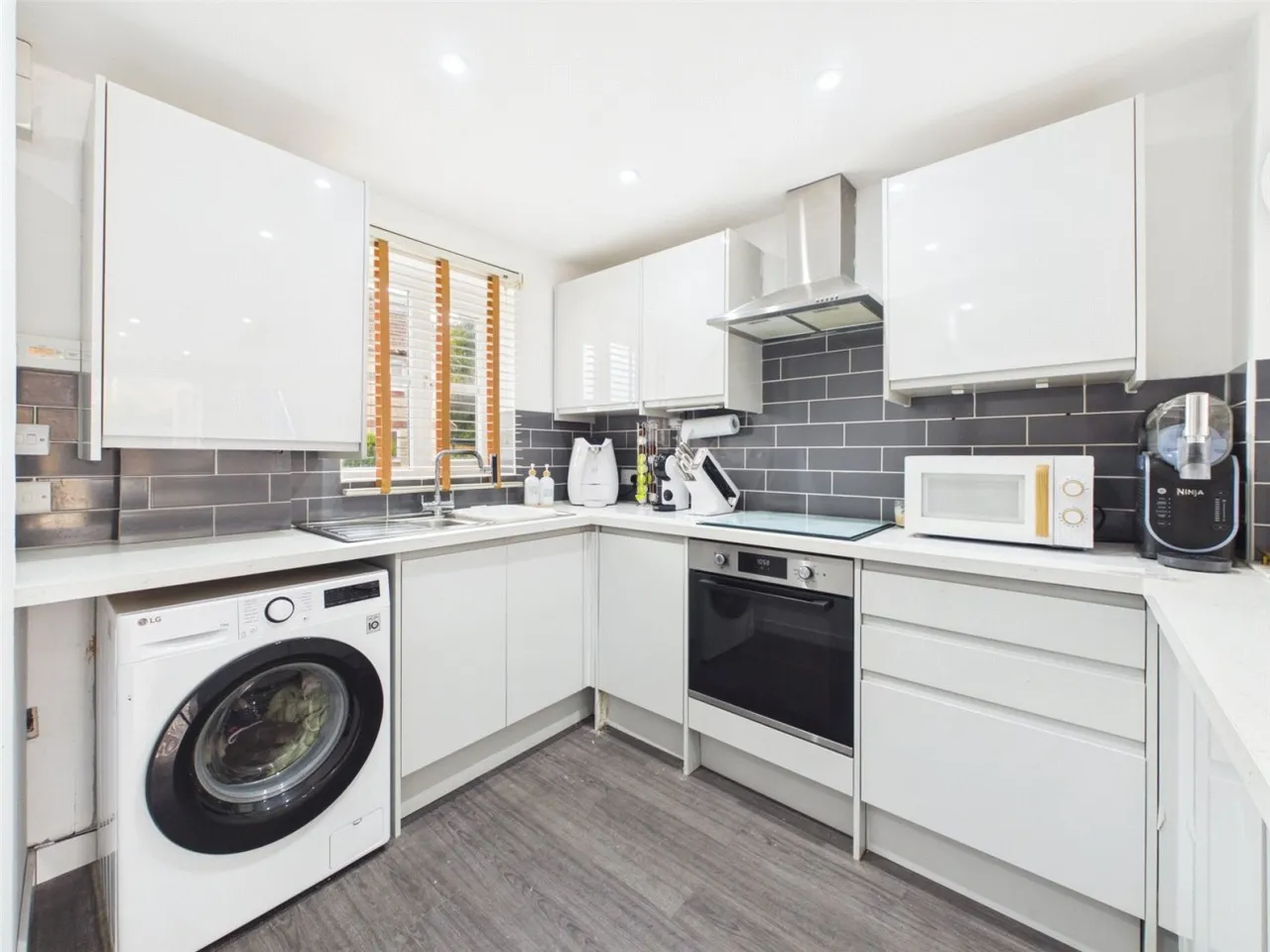 Dunedin Way, St. Georges, BS22, photo 6