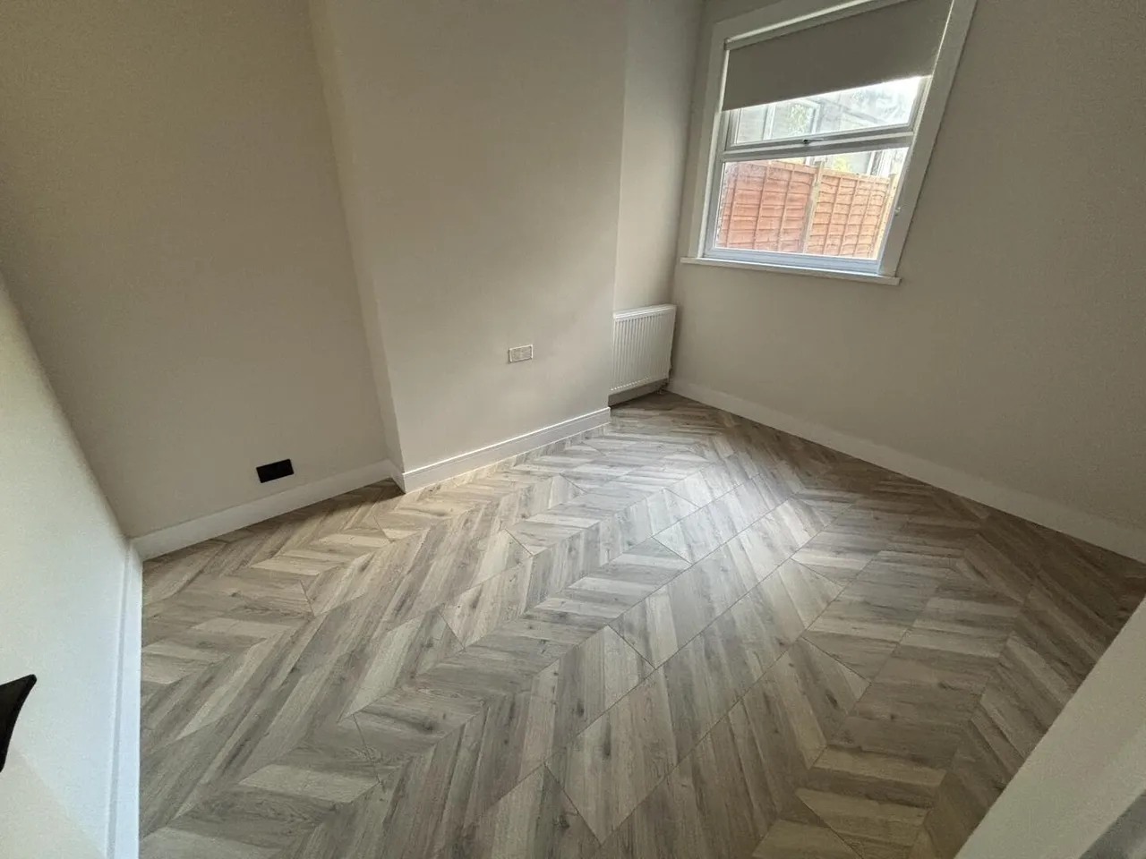 Whitehorse Lane, South Norwood, photo 4