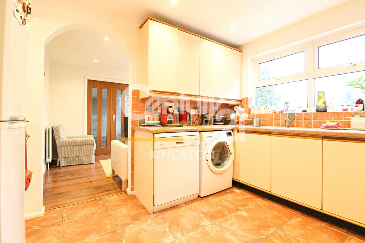 Northcliffe Close, Worcester Park, KT4, photo 7
