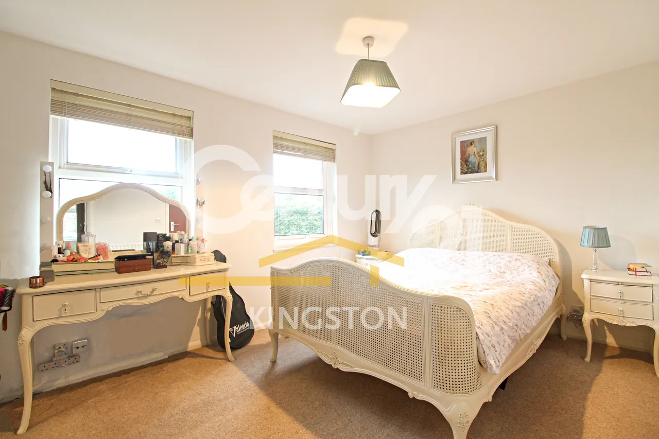 Northcliffe Close, Worcester Park, KT4, photo 9