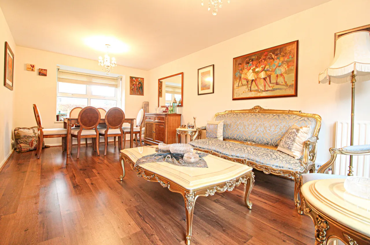 Northcliffe Close, Worcester Park, KT4, photo 5