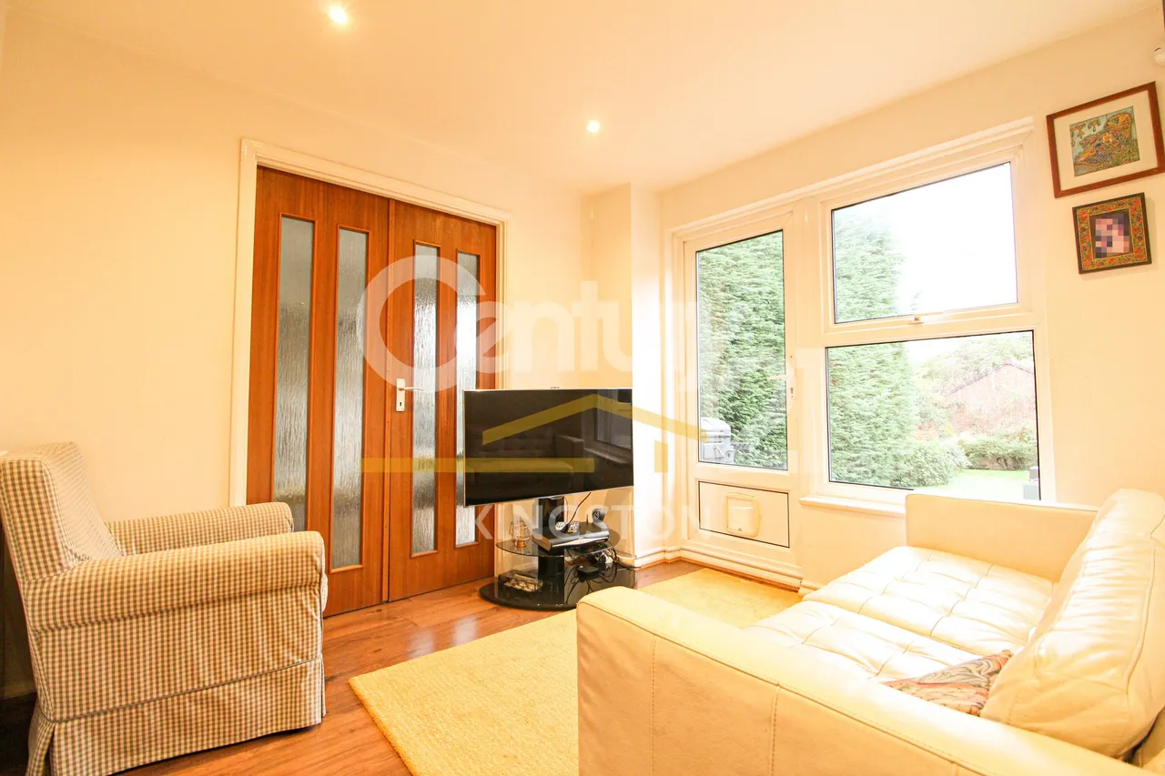 Northcliffe Close, Worcester Park, KT4, photo 6
