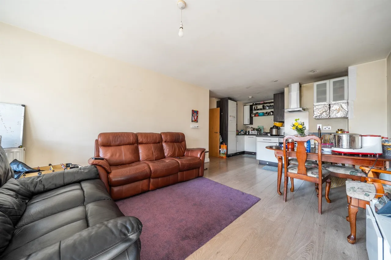 Heron Way, Maidenhead, photo 3