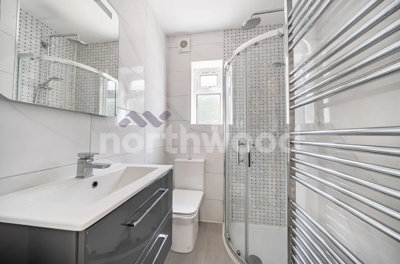 Broadway Grove, St Johns, WR2, photo 10