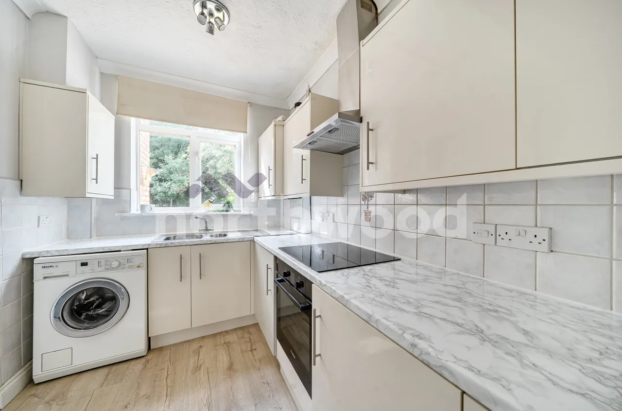 Broadway Grove, St Johns, WR2, photo 12
