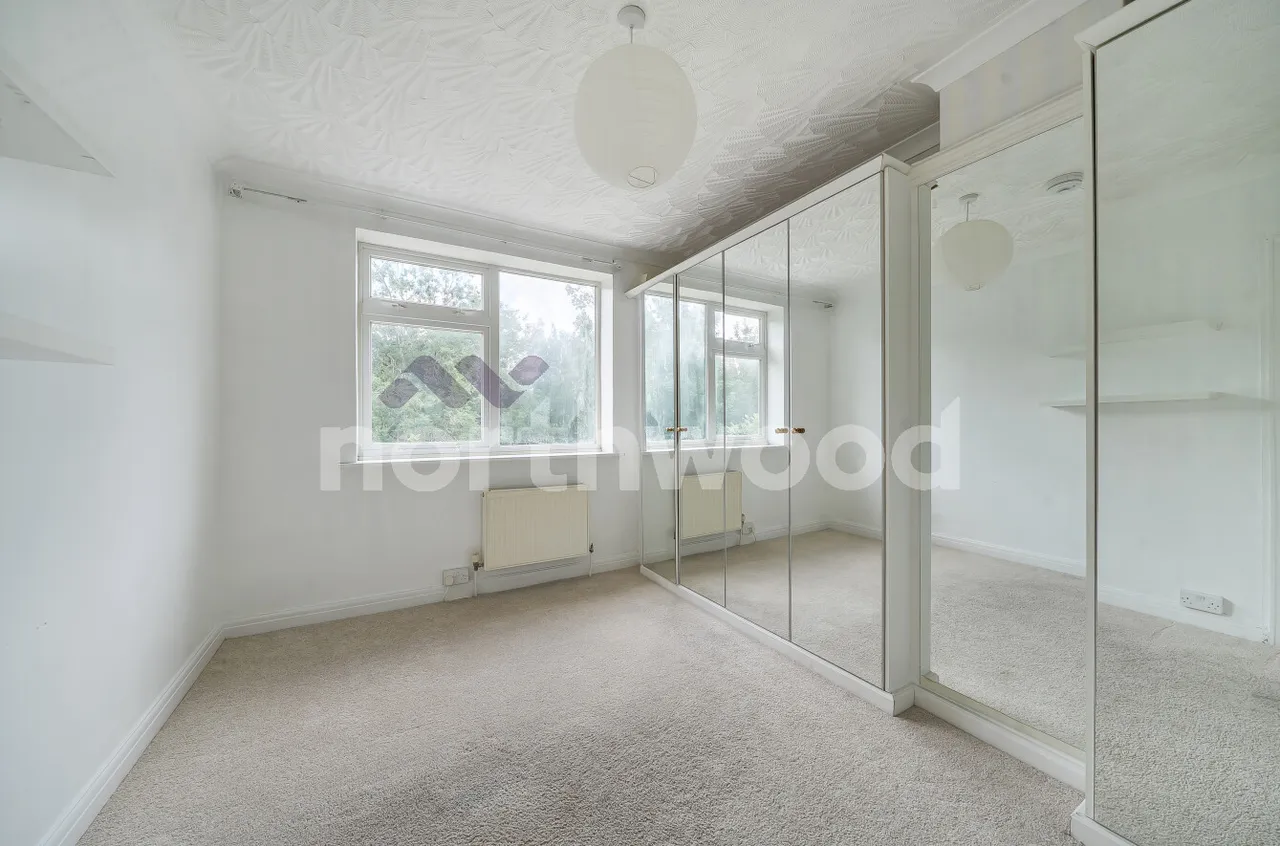 Broadway Grove, St Johns, WR2, photo 16