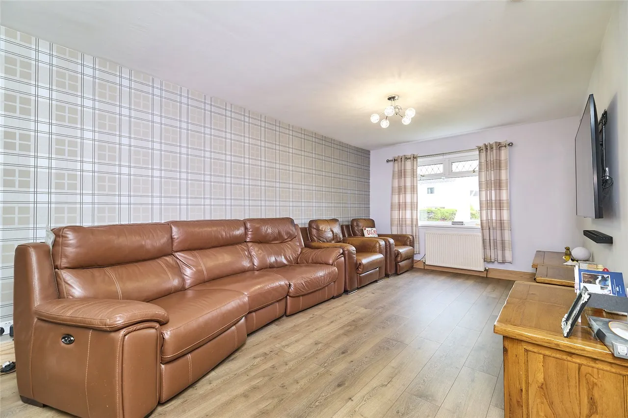 Princess Walk, Dyce, AB21, photo 2