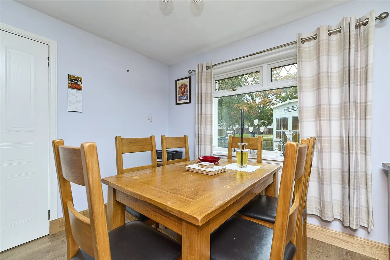 Princess Walk, Dyce, AB21, photo 4
