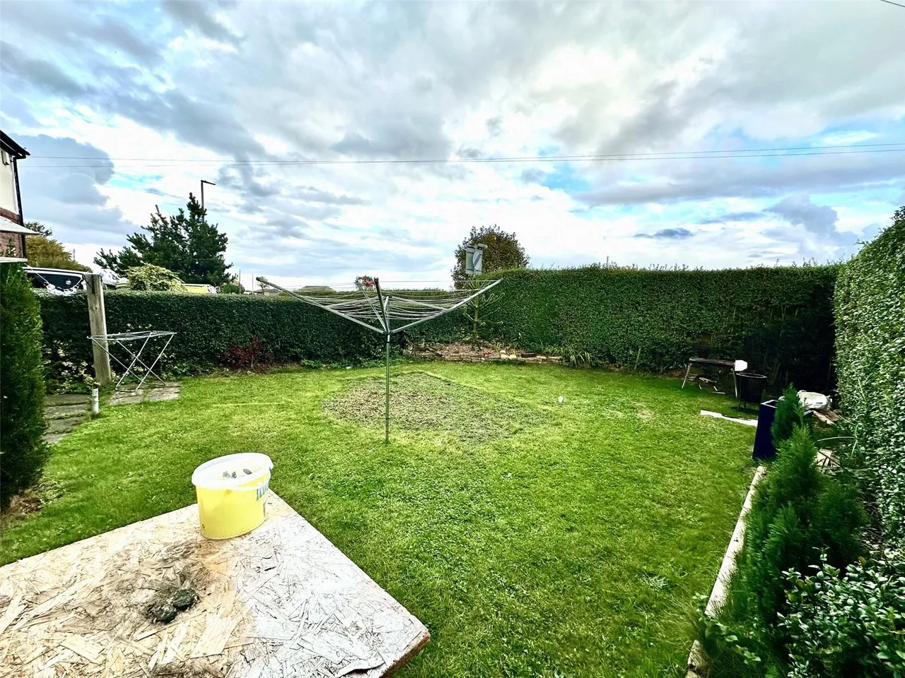 Cow Lane, Havercroft, photo 8