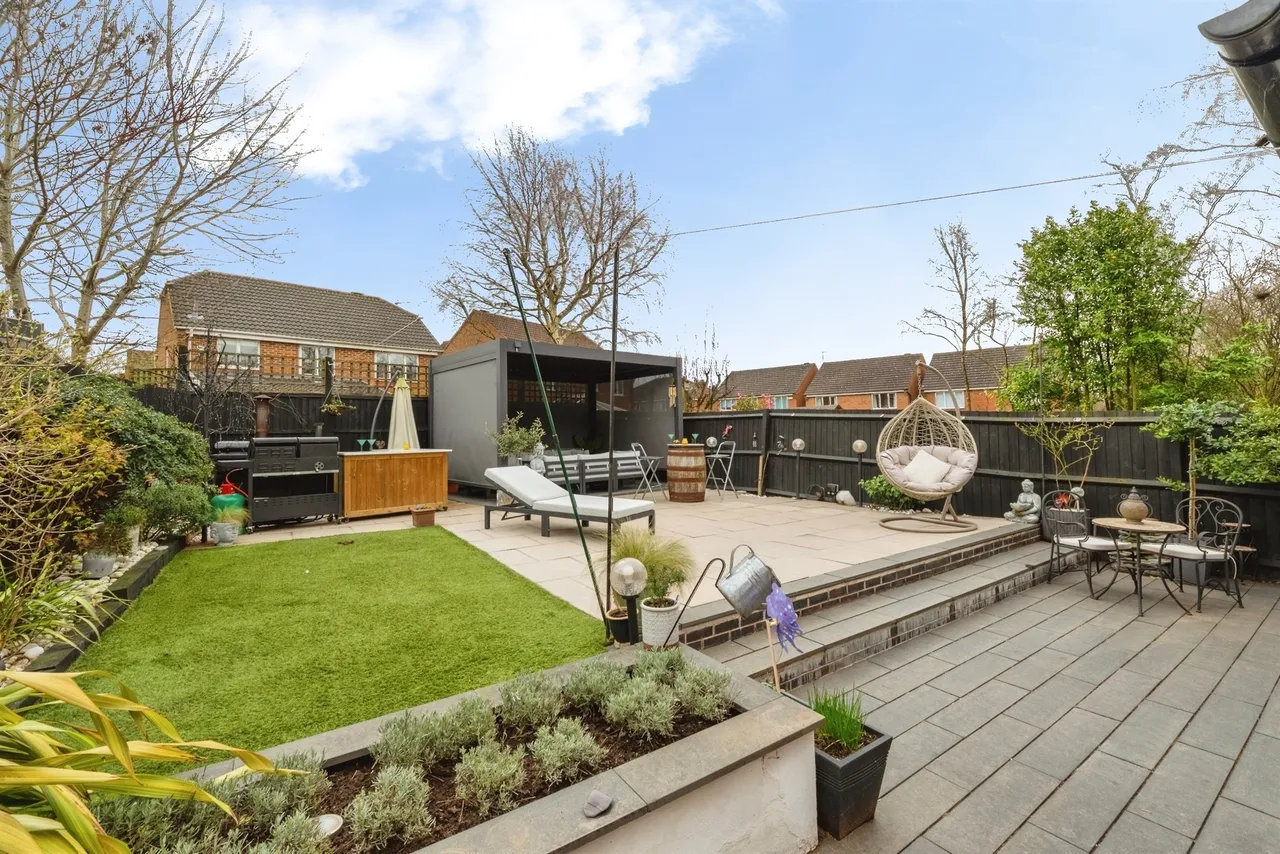 Sandringham Road, Coalville, photo 4