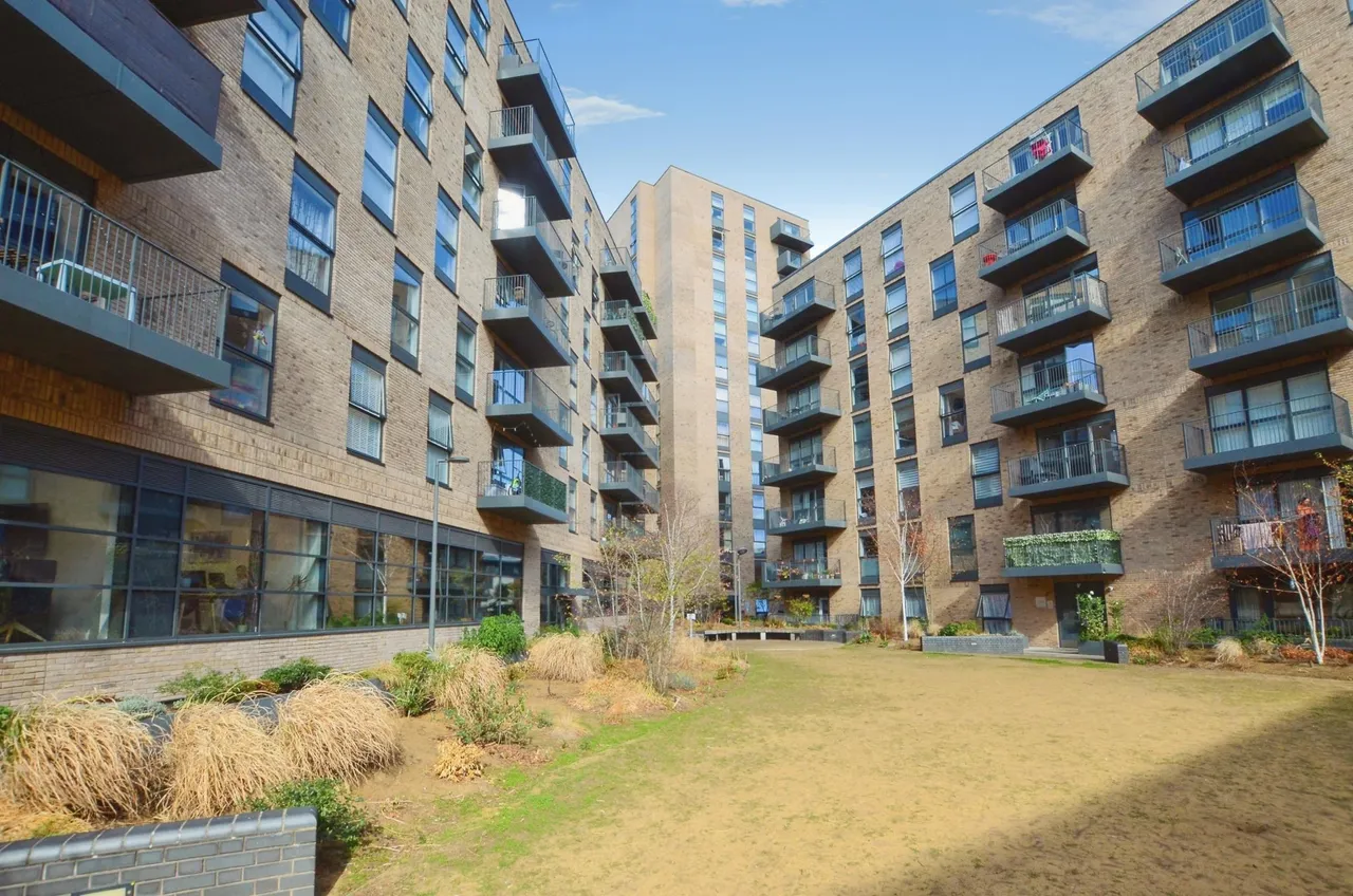 Lyon Road, Harrow, HA1, photo 15