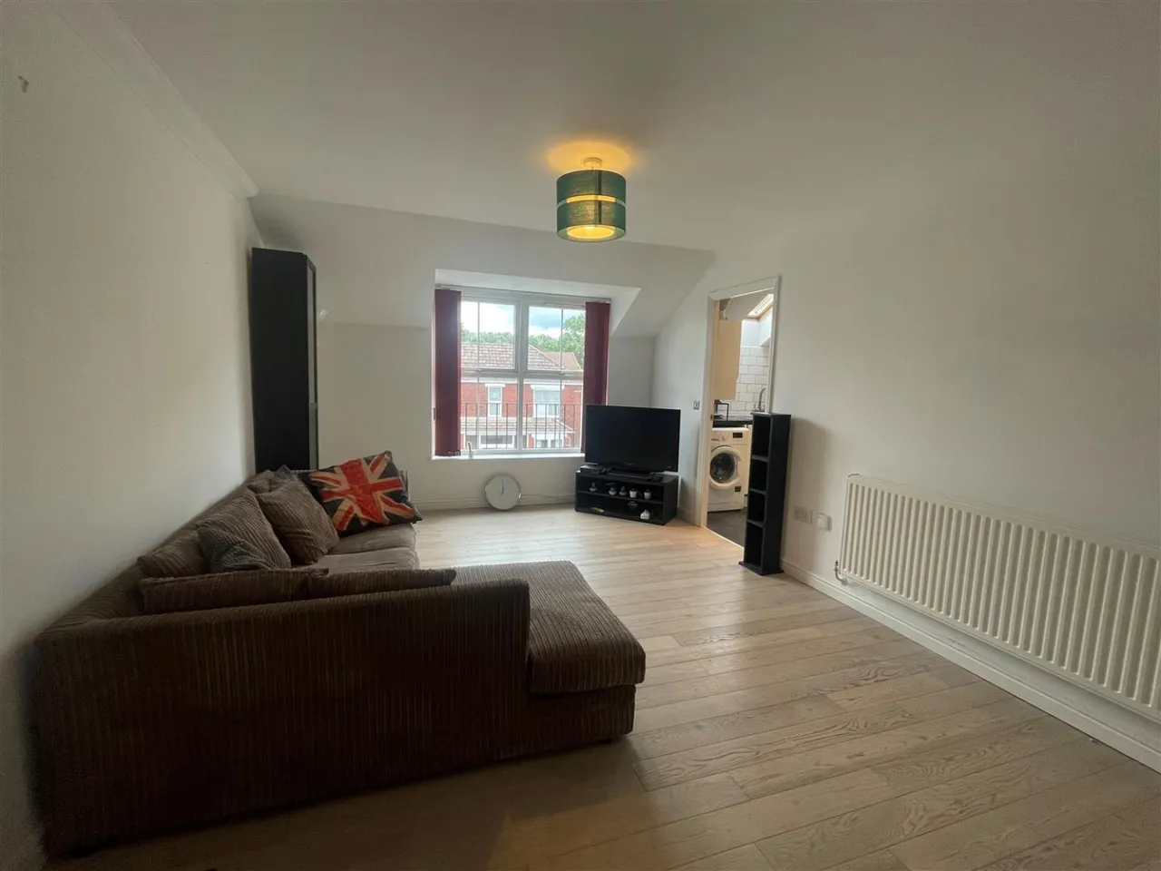Balmoral Court, Farnborough, GU14, photo 4