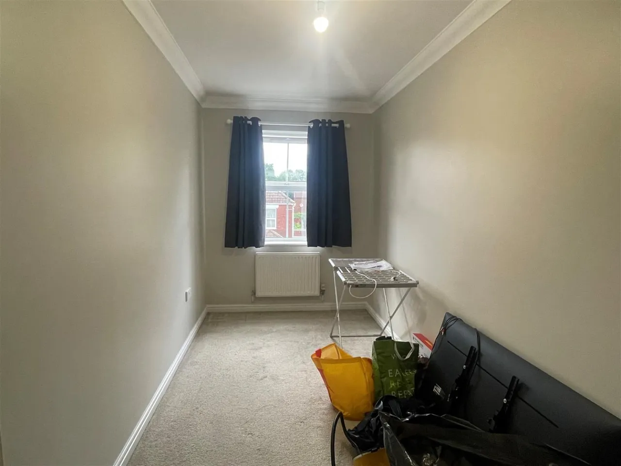 Balmoral Court, Farnborough, GU14, photo 9