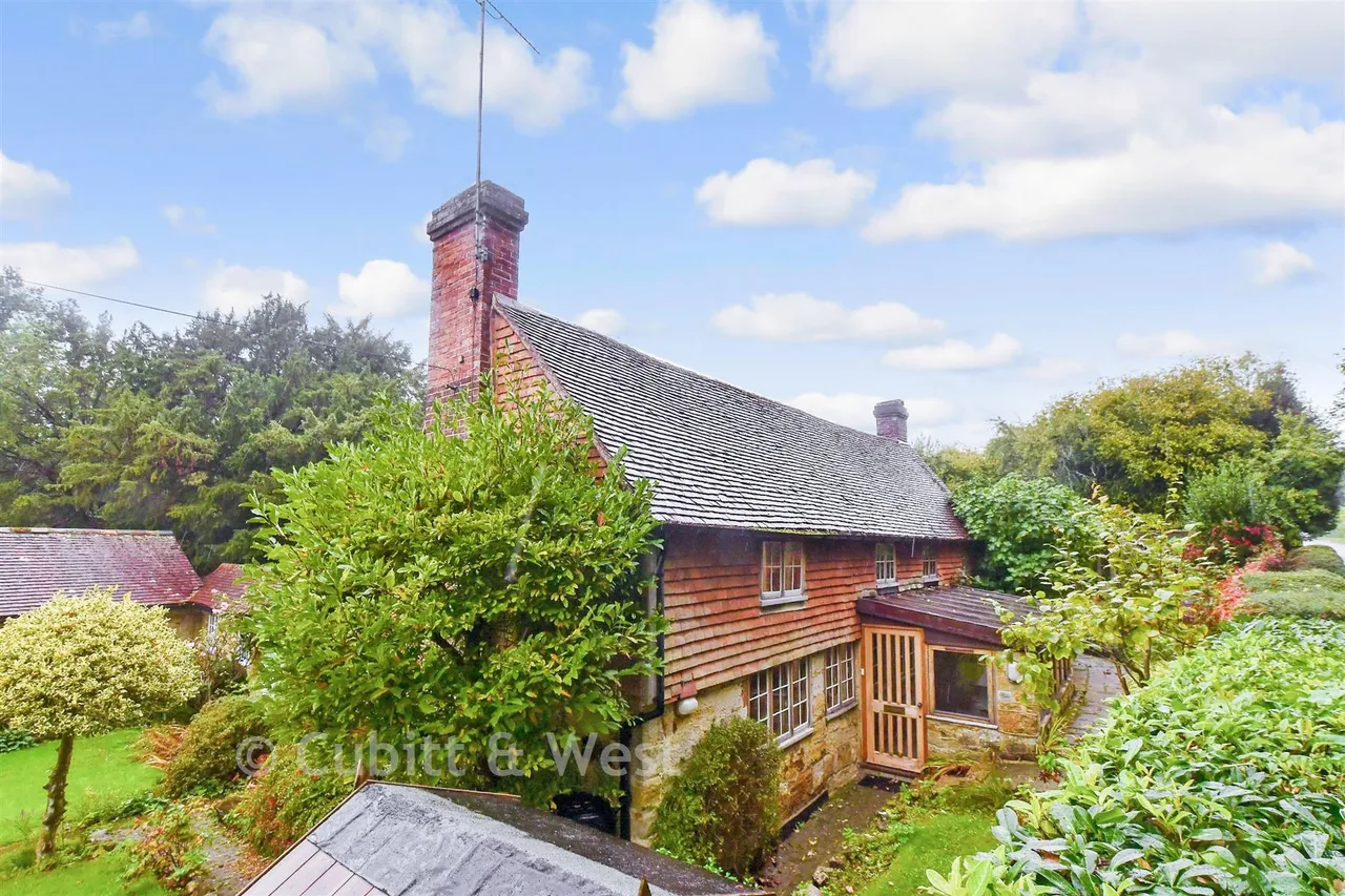 3 bed house for sale, Cat Street, Upper Hartfield, TN7