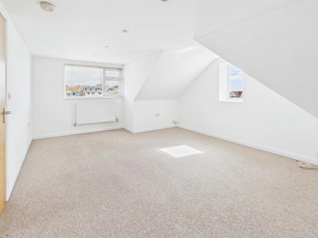 Steyning Avenue, Peacehaven, BN10, photo 3