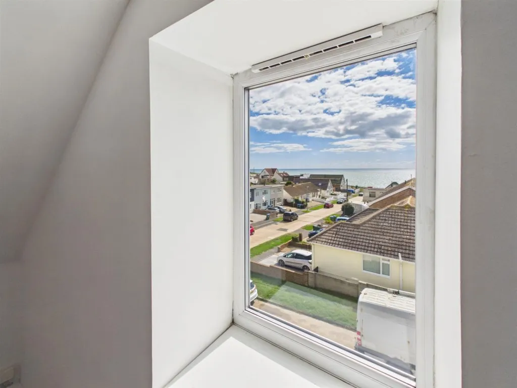 Steyning Avenue, Peacehaven, BN10, photo 12