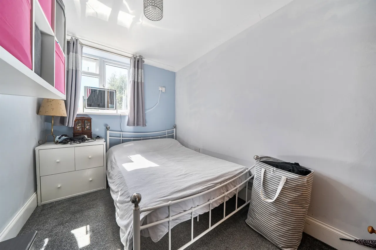 Allenby Road, Maidenhead, SL6, photo 12
