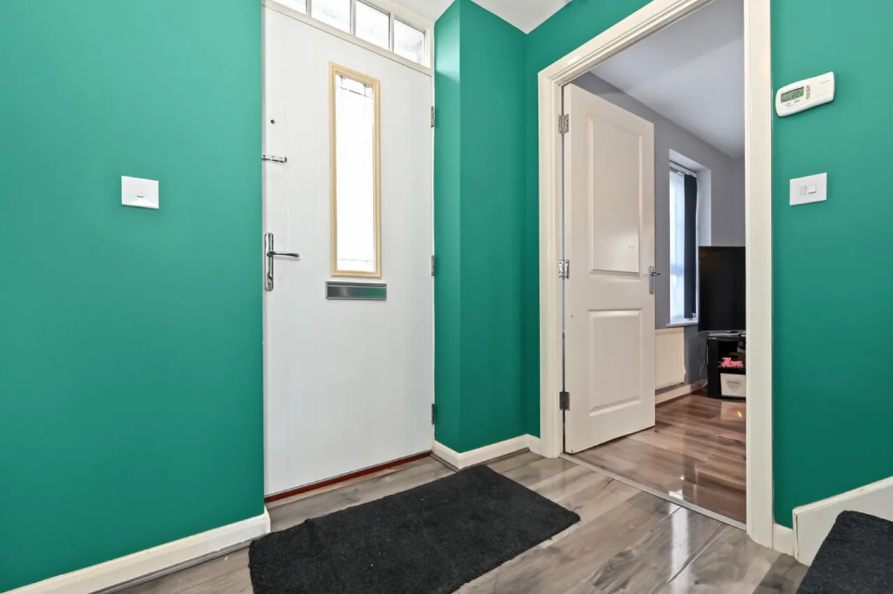 Brookwood Drive, Meir, ST3, photo 16