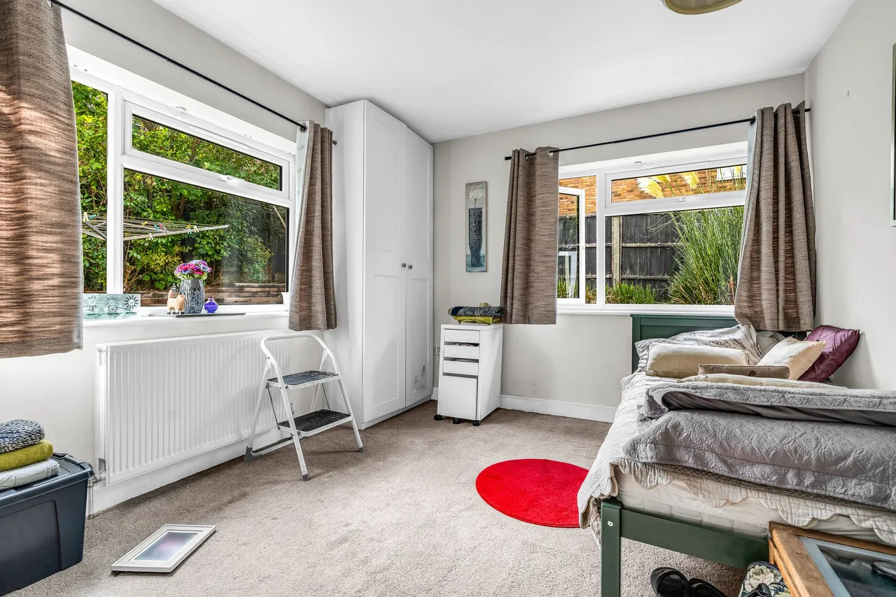 High Oak Road, WARE, Ware, SG12 7NZ, photo 10