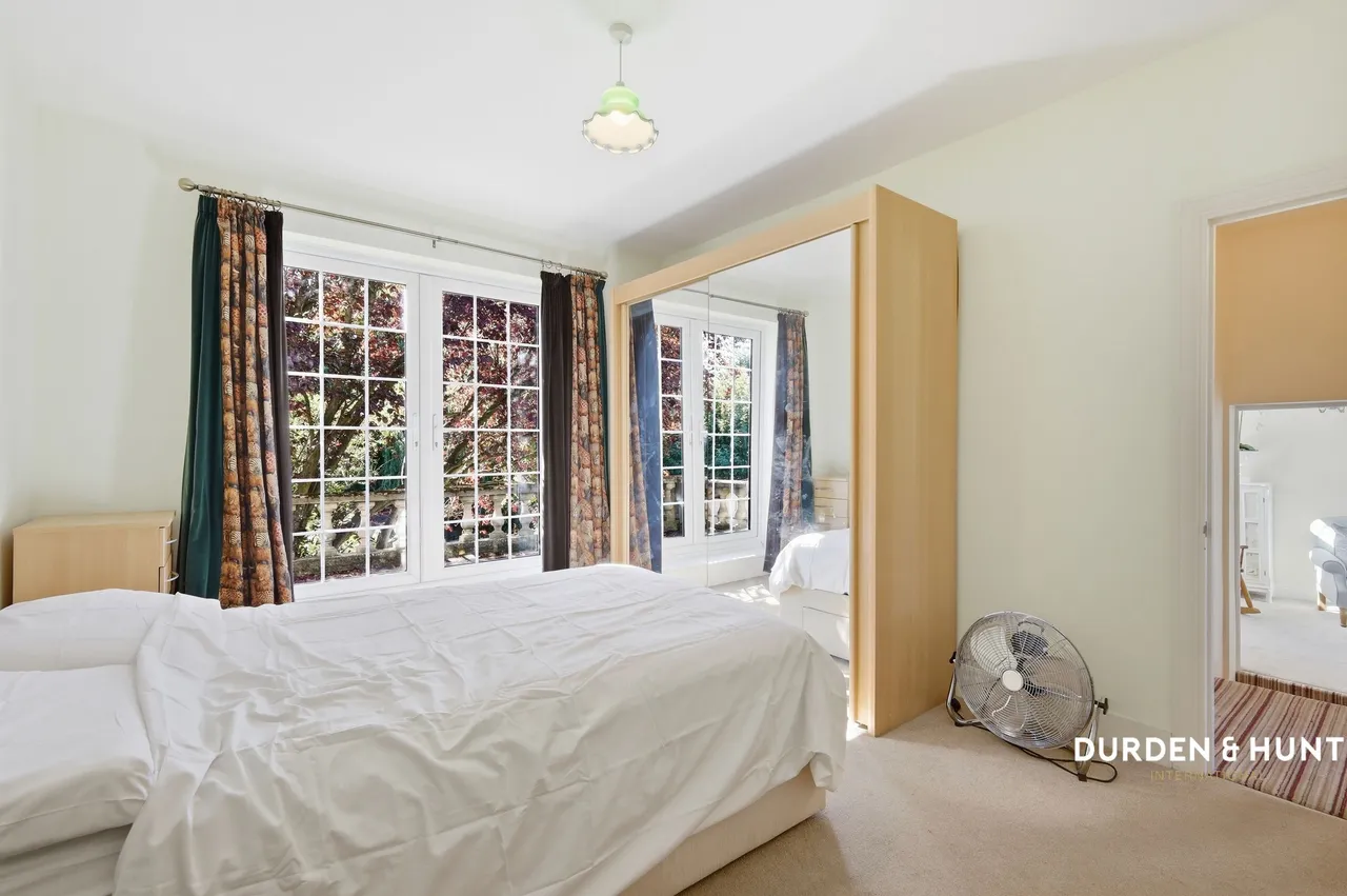 Lancaster Avenue, South Woodford, E18, photo 16