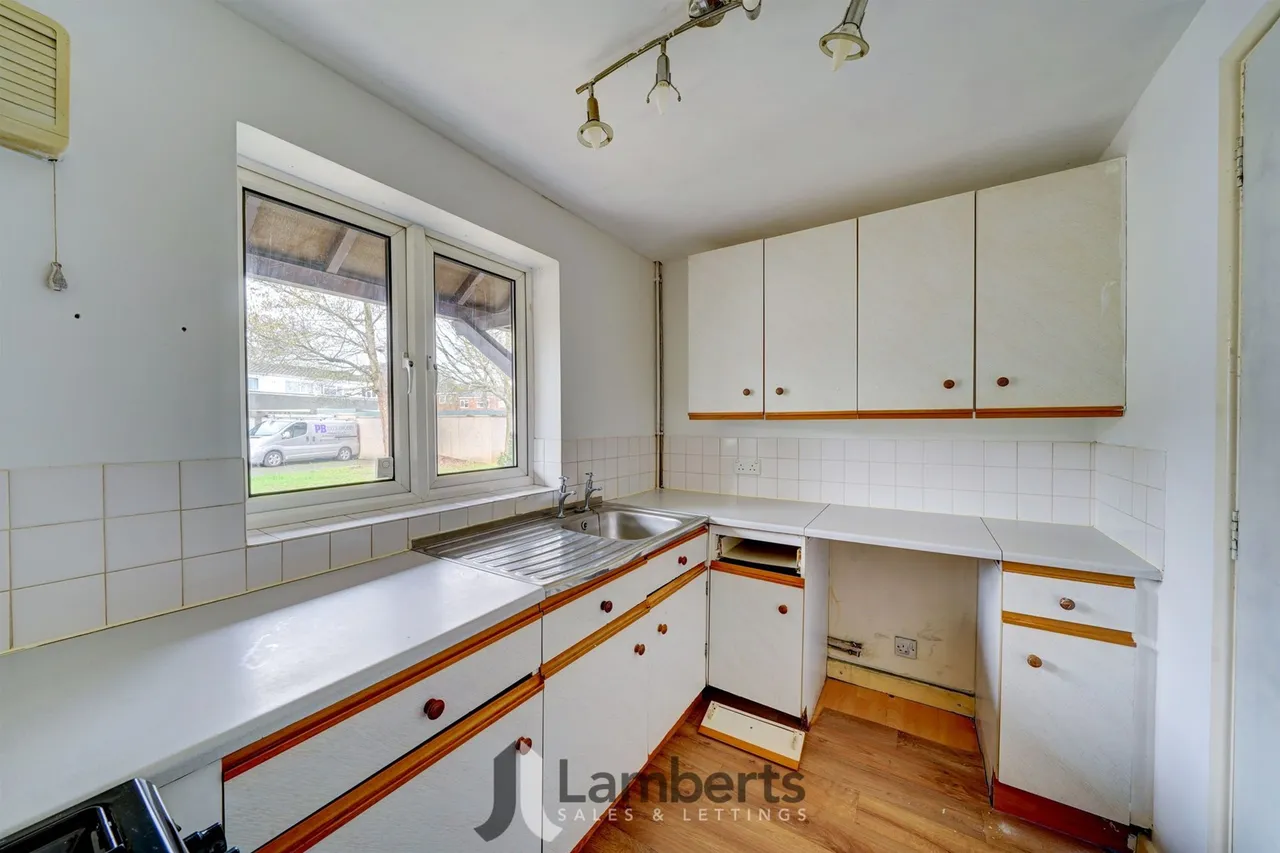 37 Doverdale Close, Redditch, photo 4
