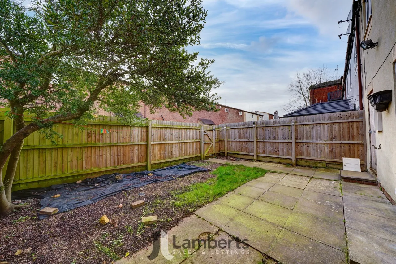 37 Doverdale Close, Redditch, photo 12