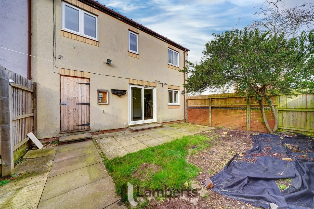 37 Doverdale Close, Redditch, photo 11