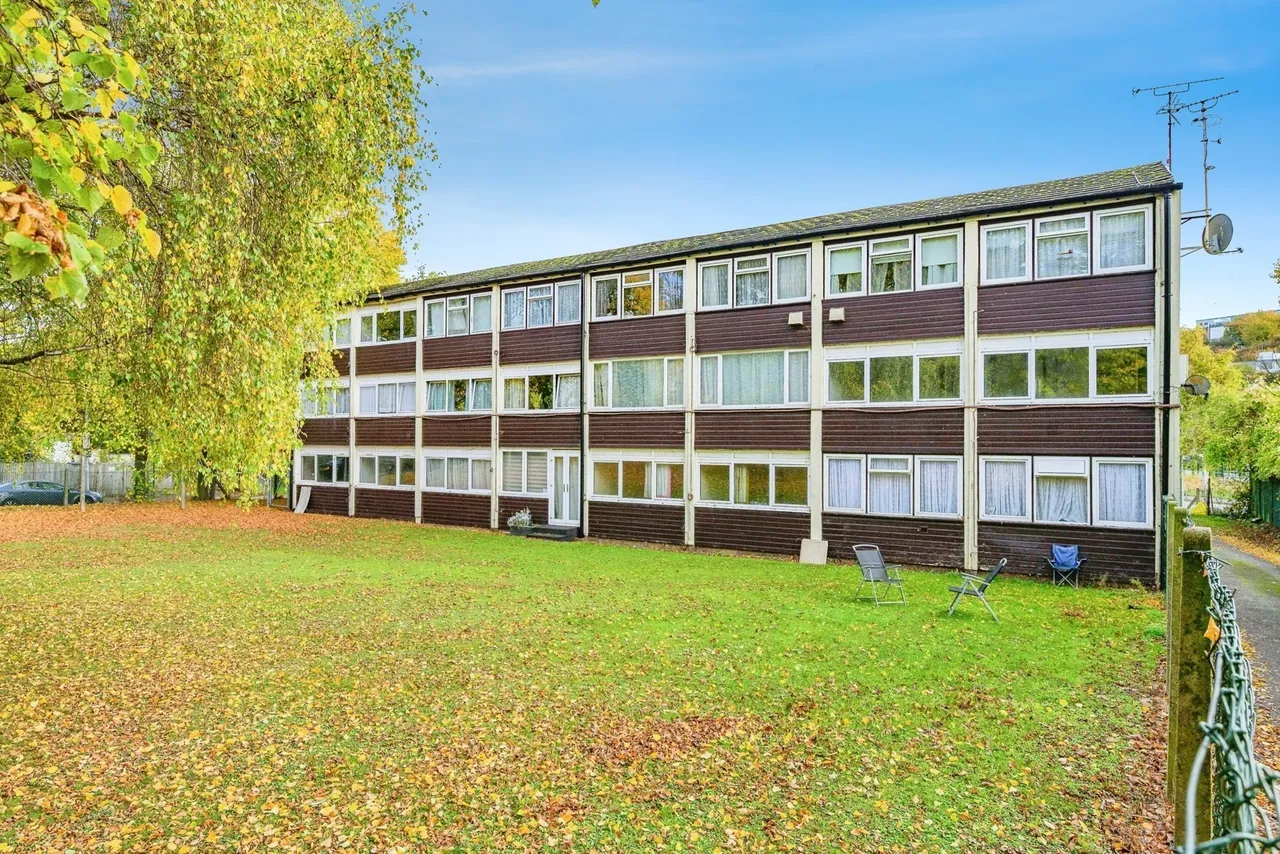 Harrowden Road, Luton, Bedfordshire, LU2, photo 9