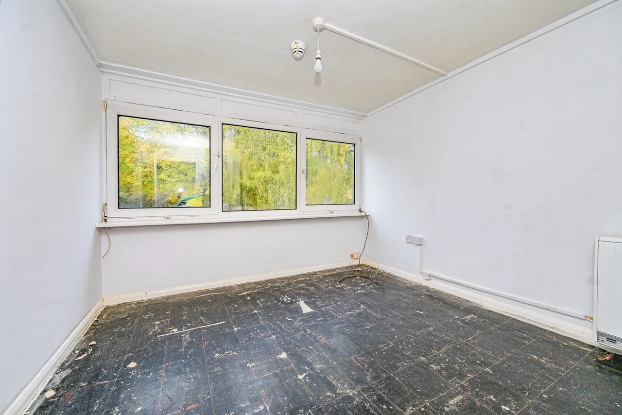 Harrowden Road, Luton, Bedfordshire, LU2, photo 2
