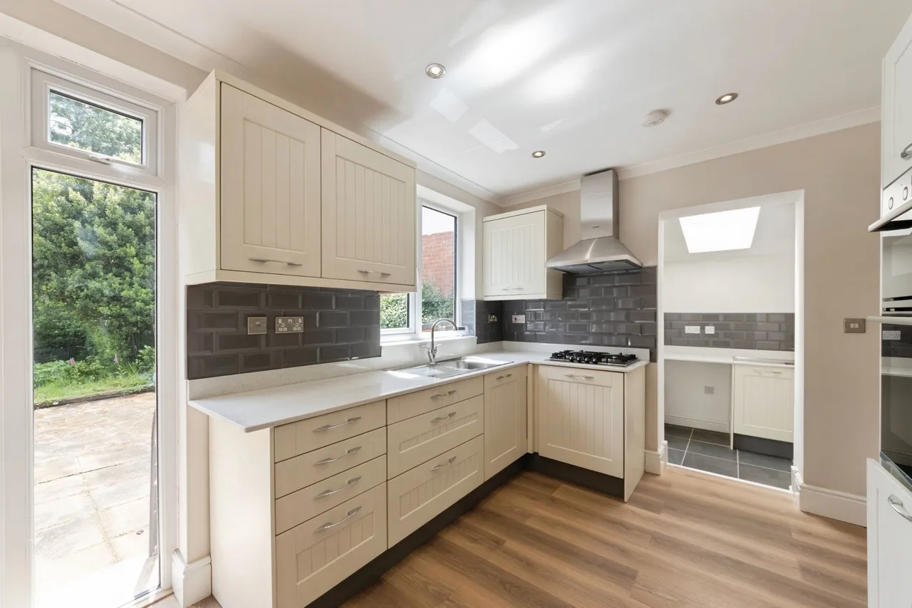 Lyndon Road, Solihull, West Midlands, B92, photo 9